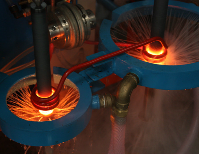 Ultra/super high frequency induction heating machine